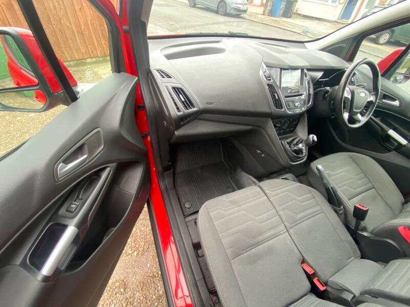 FORD TRANSIT CONNECT