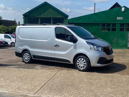 RENAULT TRAFIC 1.6 SL27 dCi 115 Business+