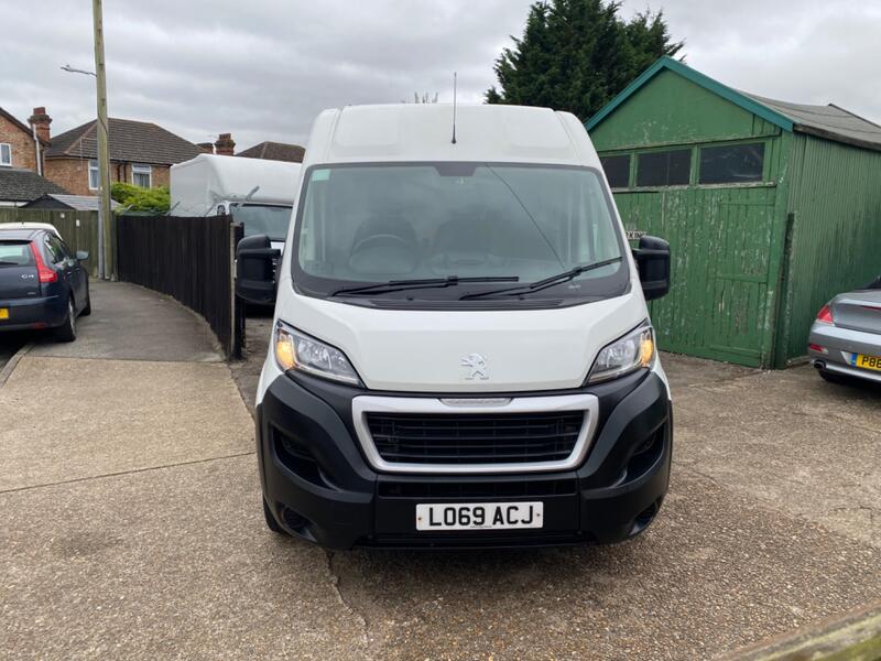 PEUGEOT BOXER