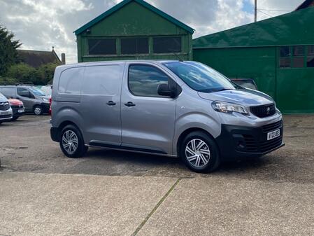 PEUGEOT EXPERT 1.5 BlueHDi 1000 S