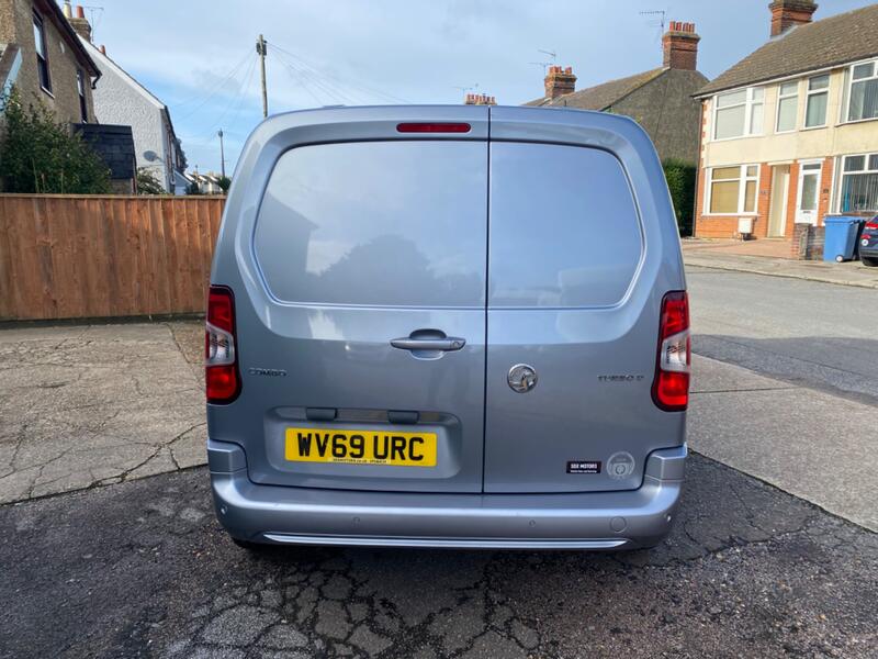 VAUXHALL COMBO
