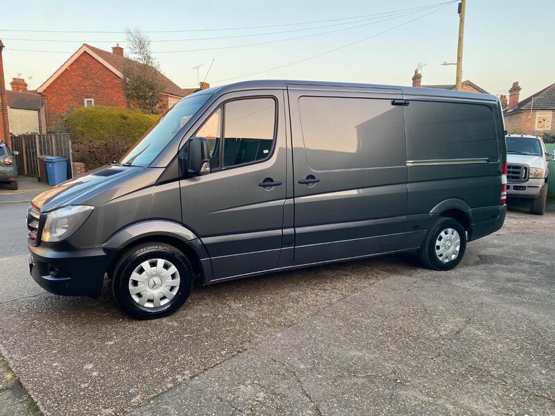 MERCEDES-BENZ SPRINTER
