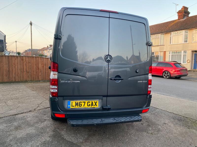 MERCEDES-BENZ SPRINTER