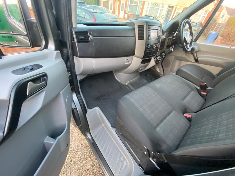 MERCEDES-BENZ SPRINTER