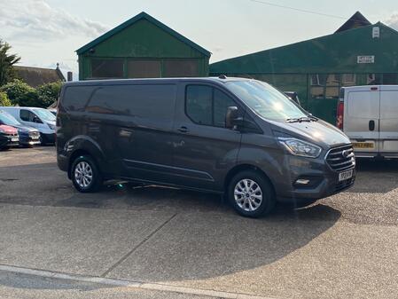 FORD TRANSIT CUSTOM 2.0 Transit Custom Limited Van 300 L2 2.0L EcoBlue 130PS FWD 6 Speed Manual