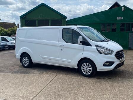 FORD TRANSIT CUSTOM 2.0 Transit Custom Limited Van 300 L2 2.0L EcoBlue 130PS FWD 6 Speed Automatic