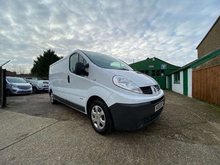 RENAULT TRAFIC LL29 DCI S-R P-V