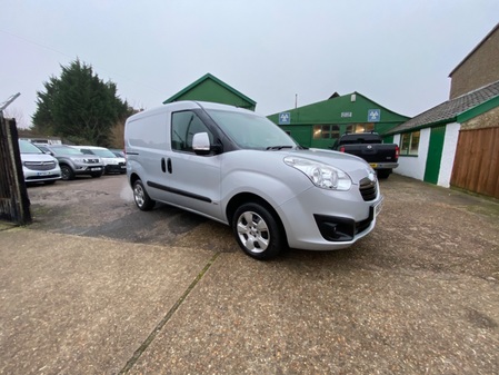 VAUXHALL COMBO 2000 L1H1 CDTI S-S SPORTIVE