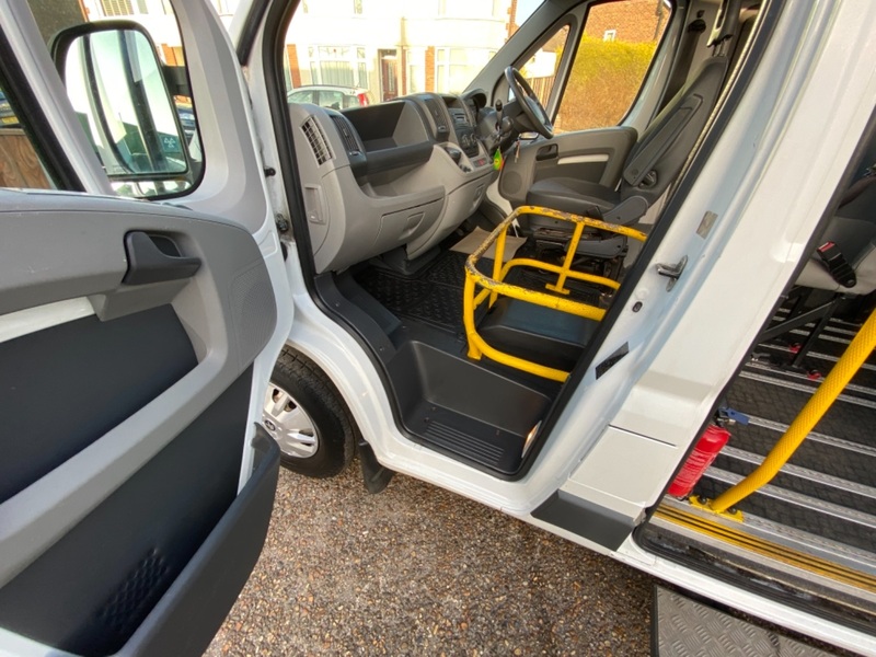 PEUGEOT BOXER