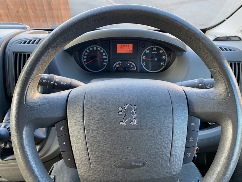 PEUGEOT BOXER