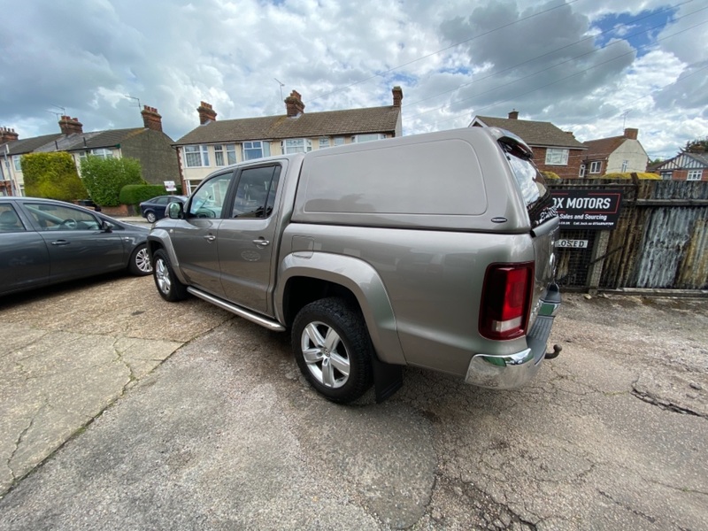 VOLKSWAGEN AMAROK