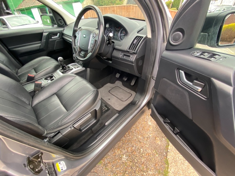LAND ROVER FREELANDER