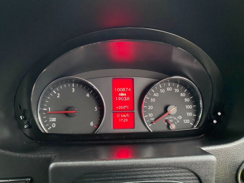 VOLKSWAGEN CRAFTER