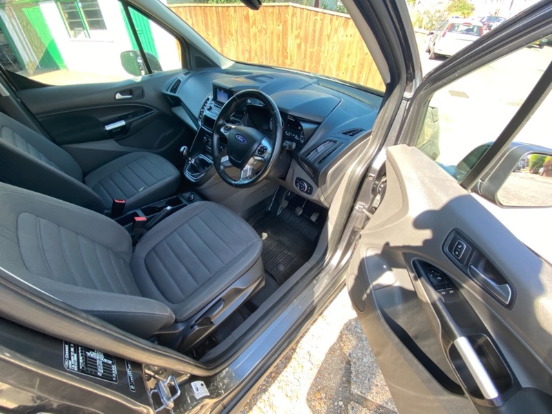 FORD TRANSIT CONNECT