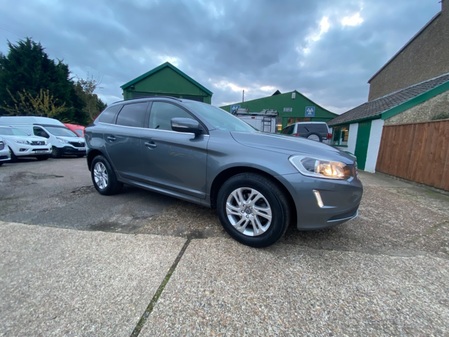 VOLVO XC60 D4 SE