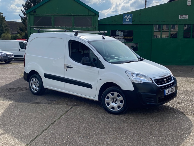 PEUGEOT PARTNER