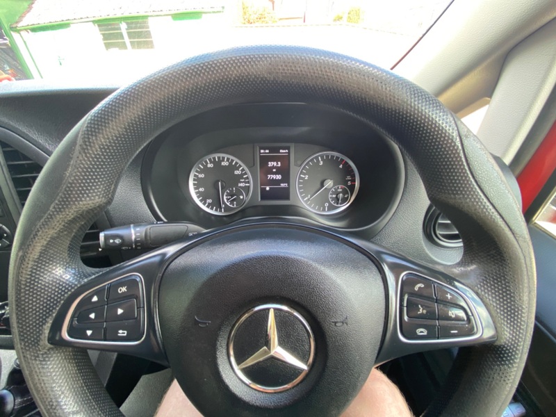 MERCEDES-BENZ VITO