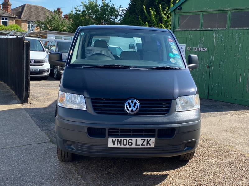 VOLKSWAGEN TRANSPORTER