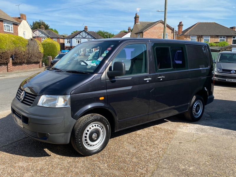 VOLKSWAGEN TRANSPORTER
