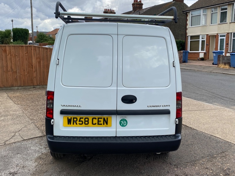 VAUXHALL COMBO