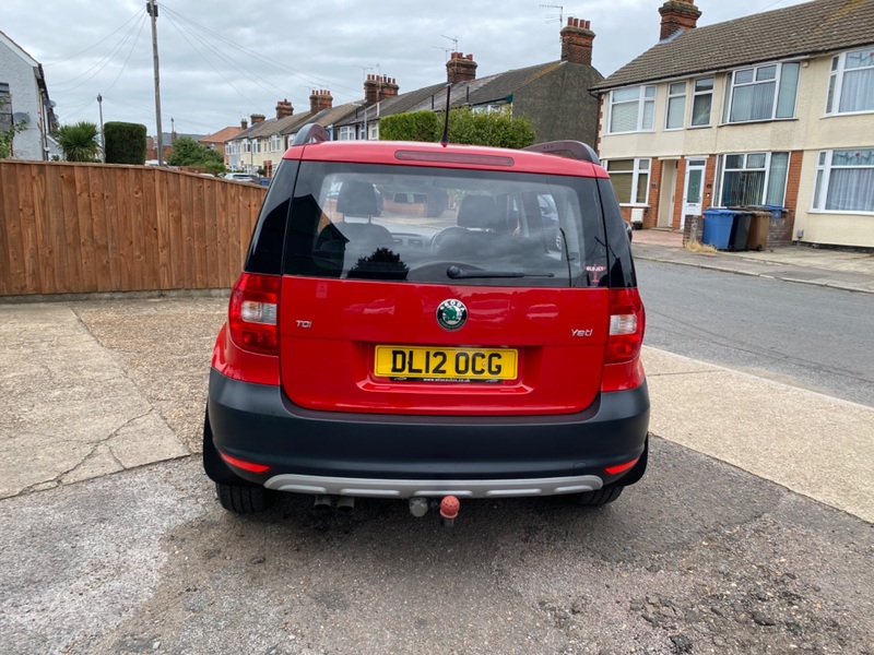 SKODA YETI