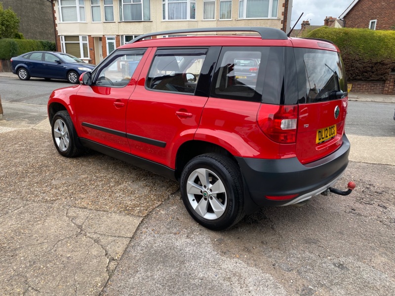 SKODA YETI
