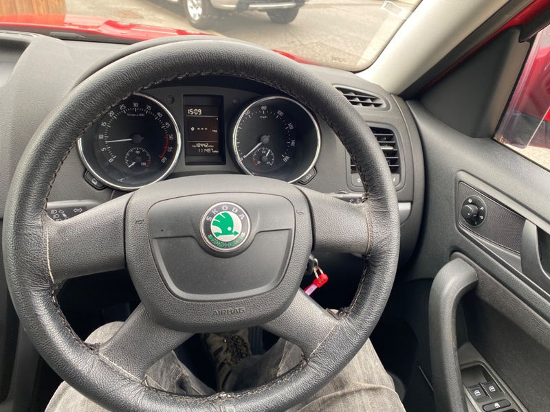SKODA YETI