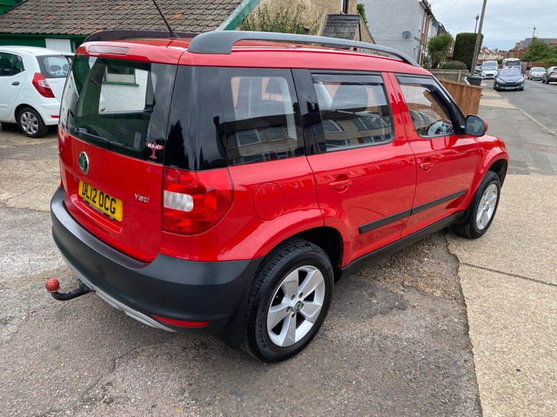 SKODA YETI