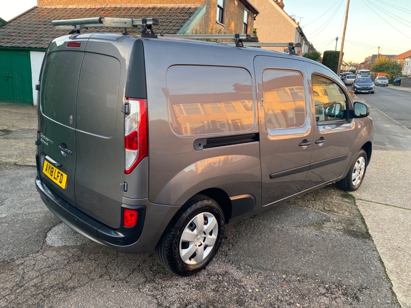 RENAULT KANGOO MAXI