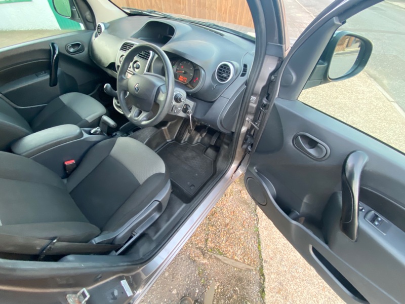 RENAULT KANGOO MAXI