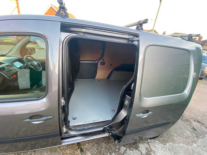 RENAULT KANGOO MAXI