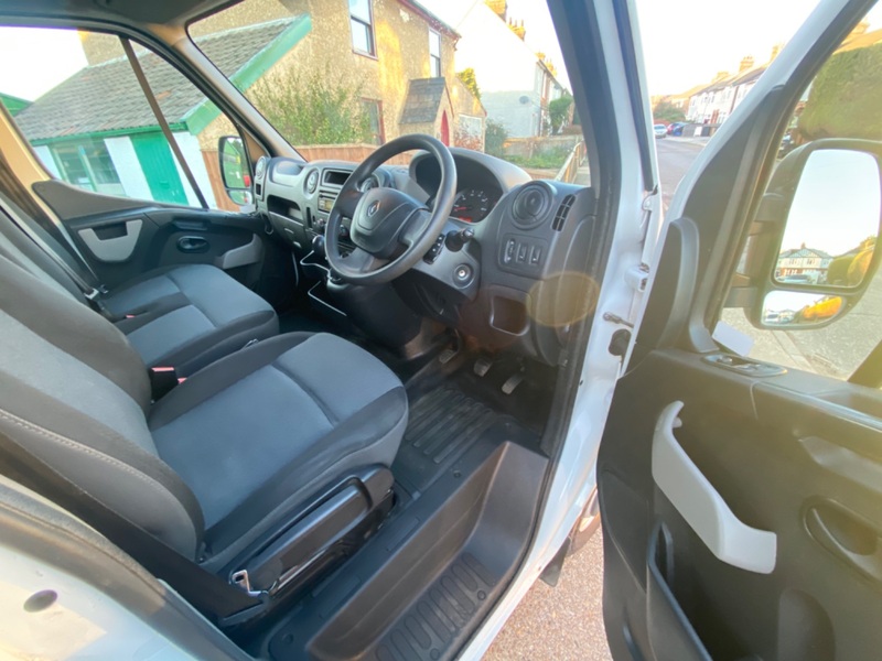 RENAULT MASTER