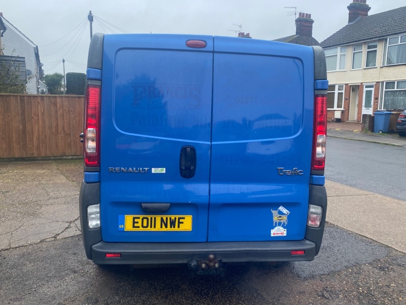 RENAULT TRAFIC