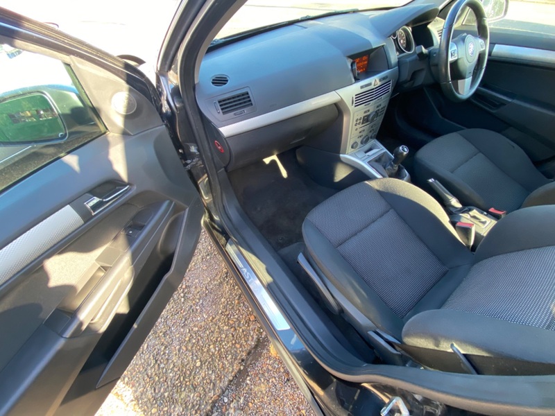 VAUXHALL ASTRA VAN