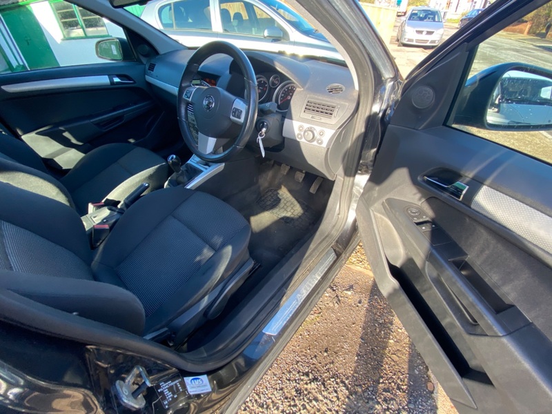 VAUXHALL ASTRA VAN