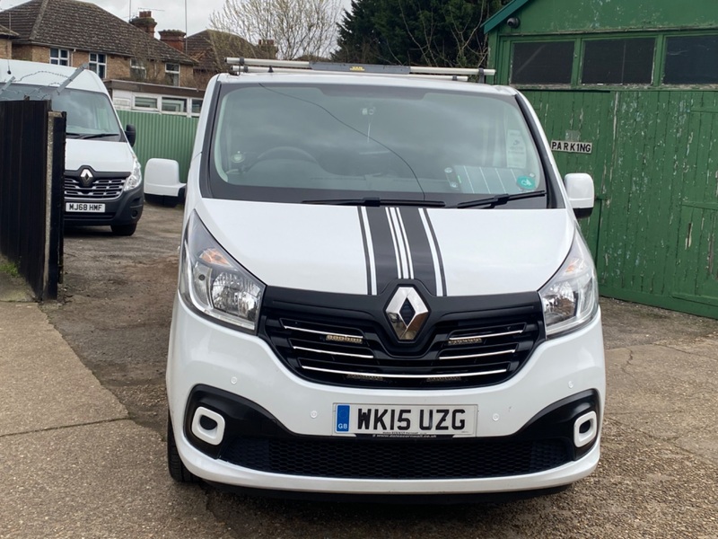 RENAULT TRAFIC
