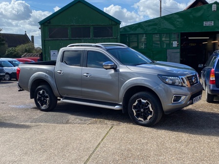 NISSAN NAVARA DCI TEKNA SHR DCB