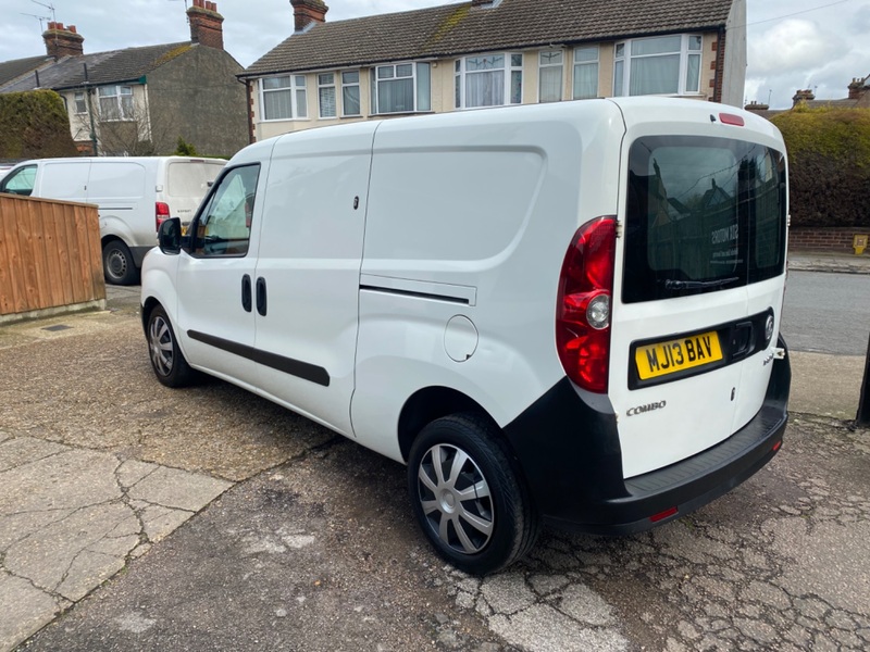 VAUXHALL COMBO