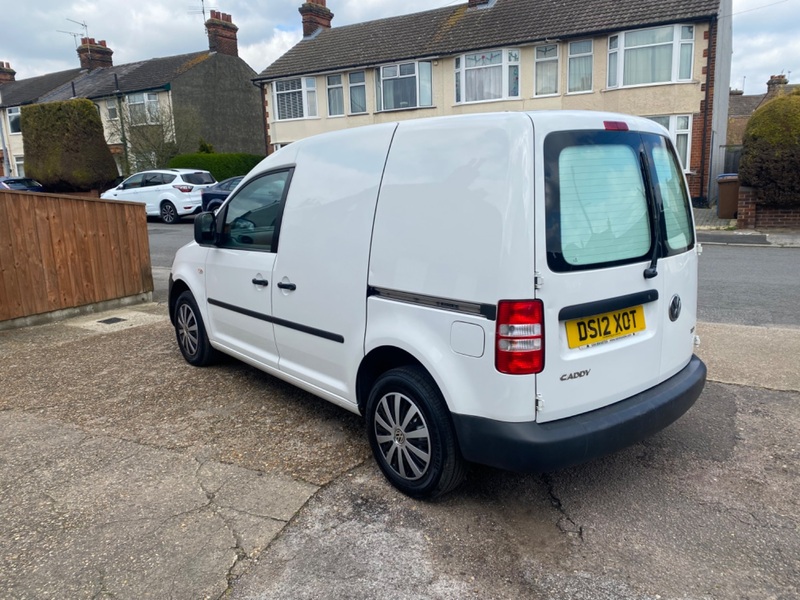 VOLKSWAGEN CADDY