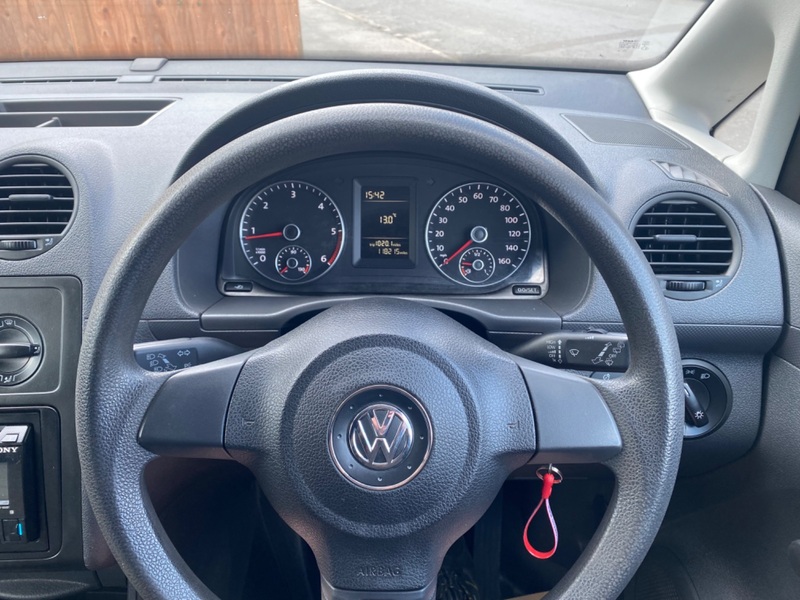 VOLKSWAGEN CADDY