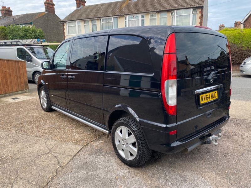 MERCEDES-BENZ VITO