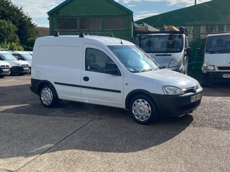 VAUXHALL COMBO 2000 CDTI