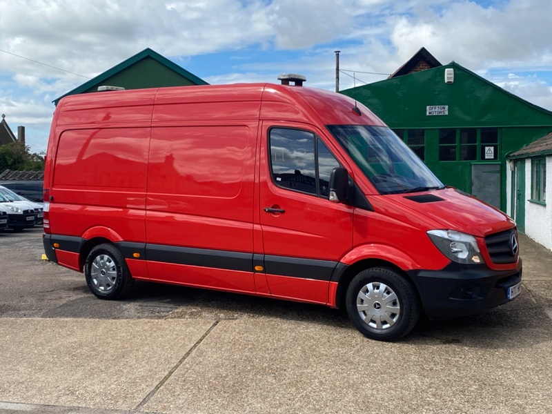 MERCEDES-BENZ SPRINTER